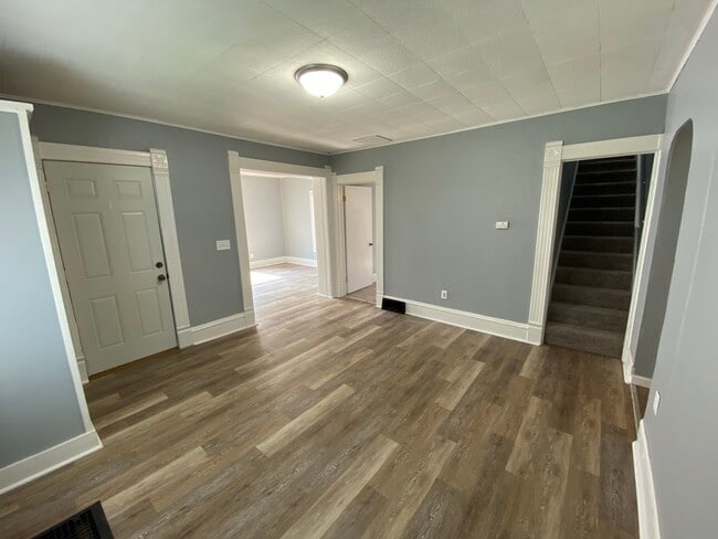 Photo - 711 Highland Ave