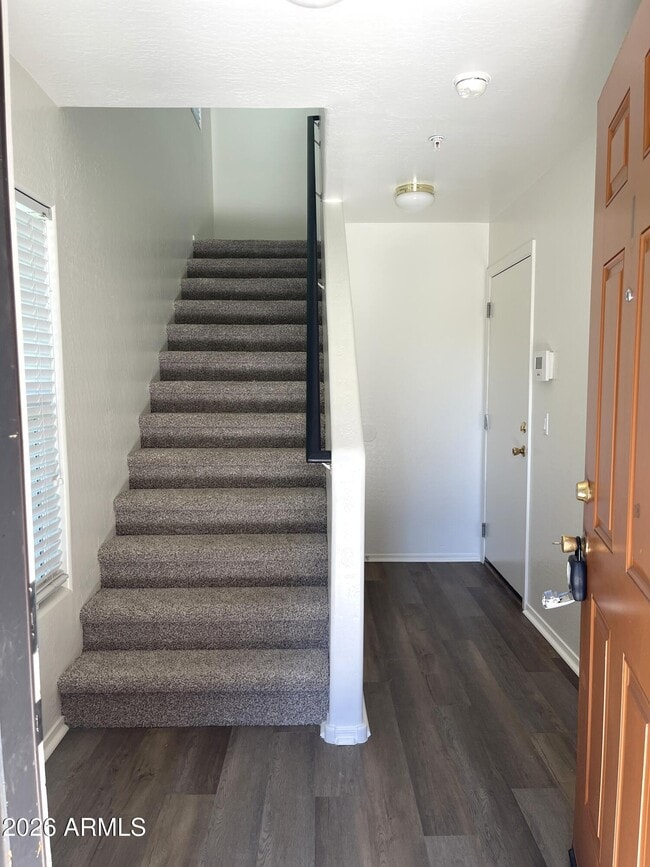 Photo - 2244 E Huntington Dr