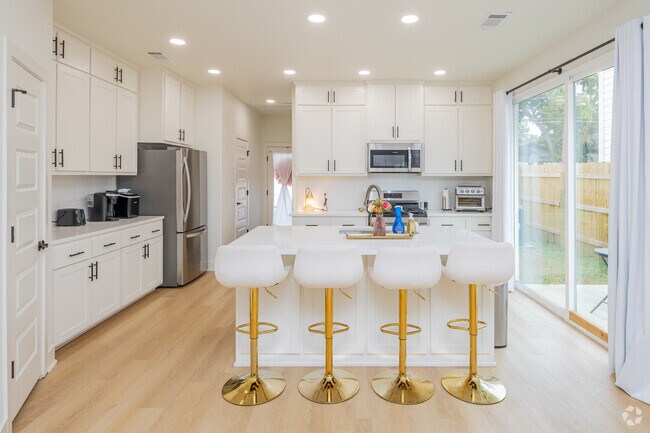 3BR, 3.5BA - 1,482SF - Kitchen - The Founders