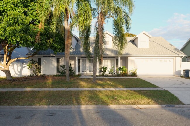 Southchase Home near Hunters Creek - Southchase Home near Hunters Creek