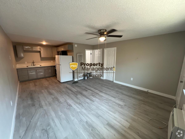 Building Photo - NEW REMODELED APT GREAT PRICE! 2 Bd 1 Bath