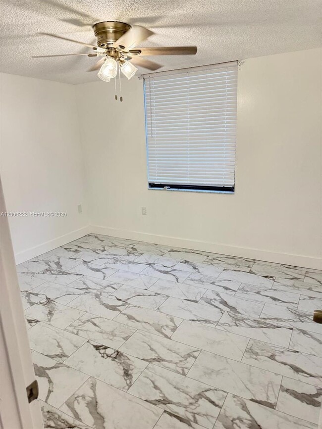 Photo - 3526 Whitehall Dr Unit 302