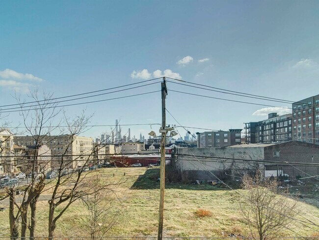 Photo - 201 45th St Unit B4