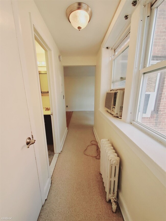 Photo - 1 br, 1 bath Condo - 22 Glenbrook Rd Unit 3 Unit 3