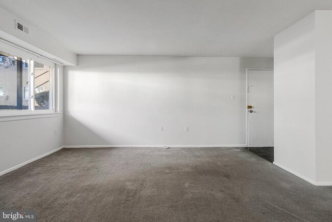 Photo - 11370 Cherry Hill Rd Unit 1P104