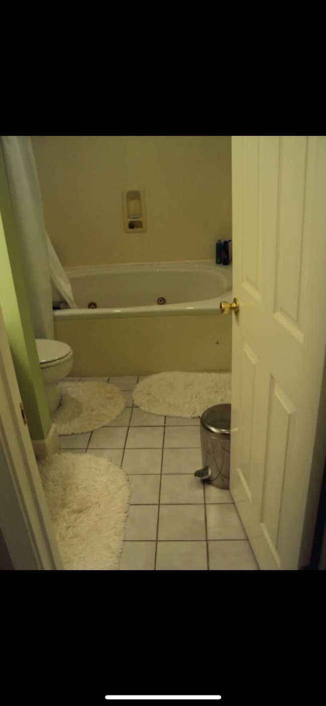 Photo - 2730 Brownsboro Rd Unit 136