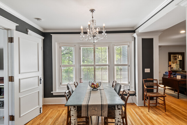 Dining area, seats 8 comfortably - 5 W Jefferson Rd House