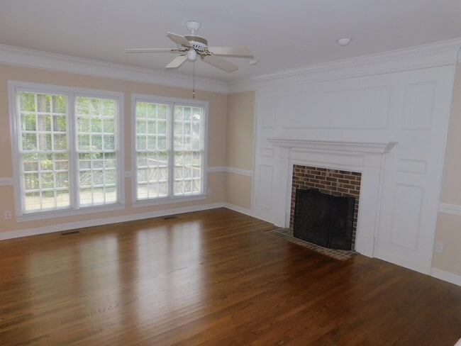 Photo - Beautiful 4br, 2.5 ba home in Lochmere! Avail Aug 14, 2026!