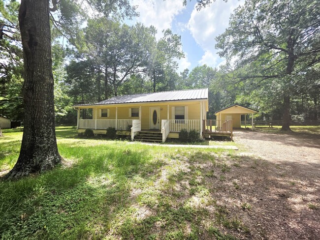 12105 Old County Rd
