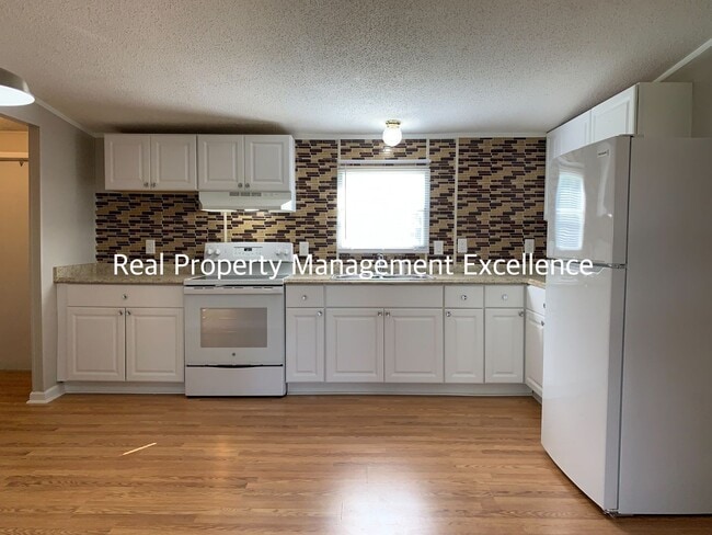 Photo - Quaint Renovated Home, Near Education Faci...