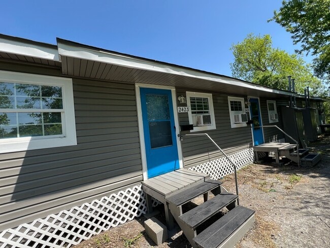 Photo - 2405 Franklin St