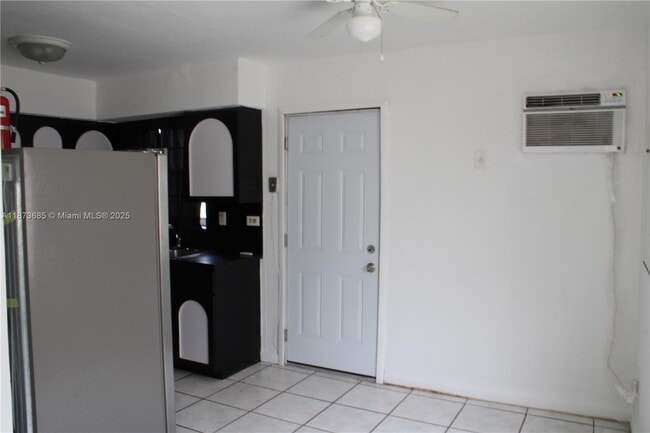 Photo - 1601 NW 81st St.