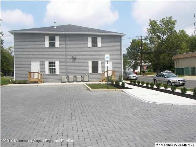 Photo - 103 Drs James Parker Blvd Unidad D