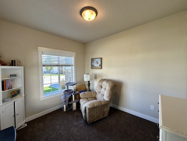 Photo - 1973 Park Rim Way