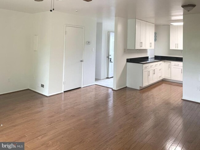 Photo - 2216 Notely Ln Unit 111