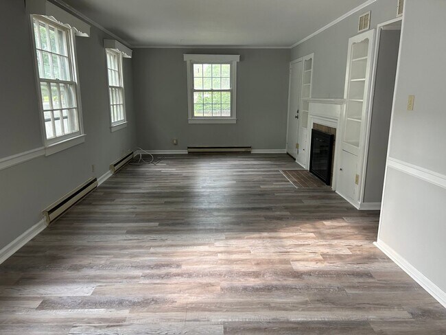 Photo - 66 Tunis Ave Unit 66 Tunis Ave 1st Floor