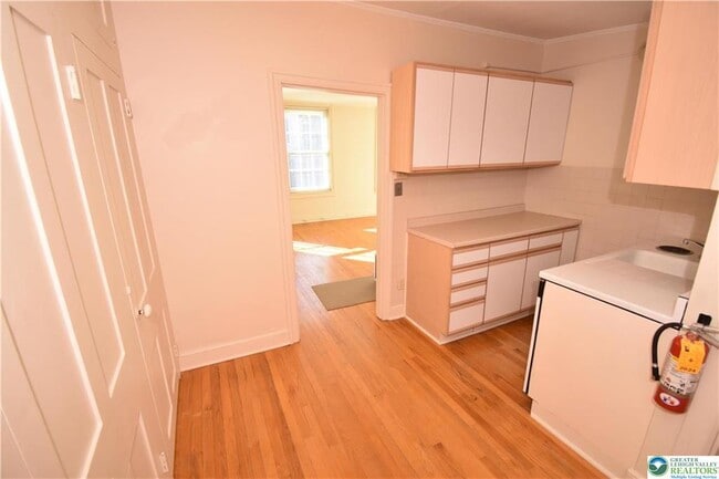 Photo - 119 N 2nd St