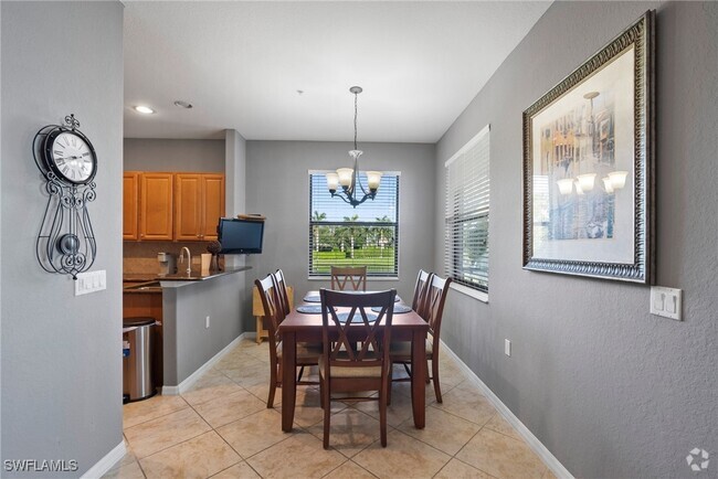 Building Photo - 10646 Smoke House Bay Dr Unit 201