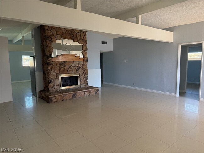 Photo - 6200 Lawton Ave