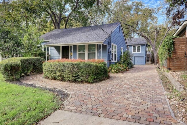 Building Photo - 4502 Avenue H Rental