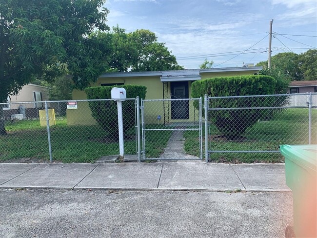 Building Photo - 950 NW 56th St Rental