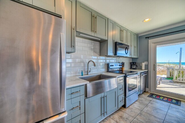 Photo - BEAUTIFUL,  FURNISHED OFF-SEASON BEACH RENTAL