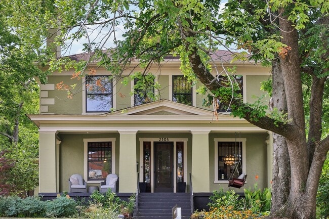 Photo - Beautiful Historic 4BR/3BA Gem | Hillsboro...