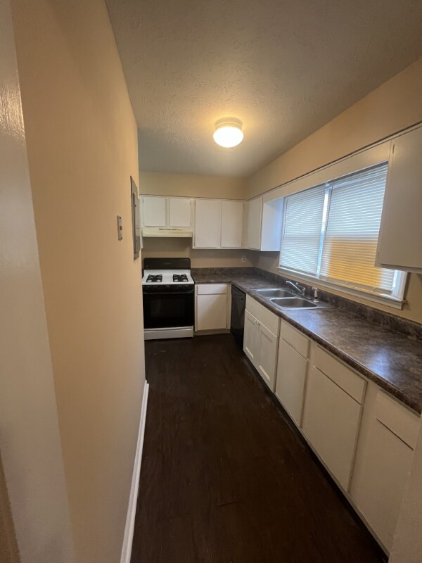 Photo - 3709 Church St