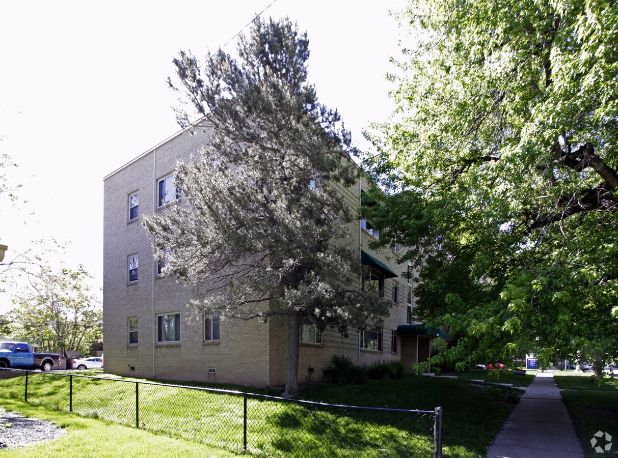 Photo - Audrey Pointe Condominiums