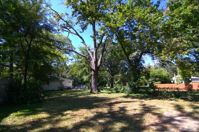 Photo - 524 S Confederate Ave