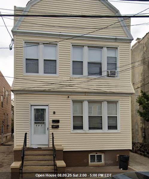 Building Photo - 385 Woodlawn Ave Unit 2 Rental