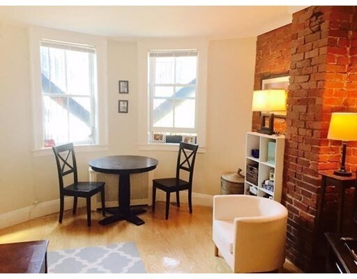 Photo - 15 Dartmouth St Unit A