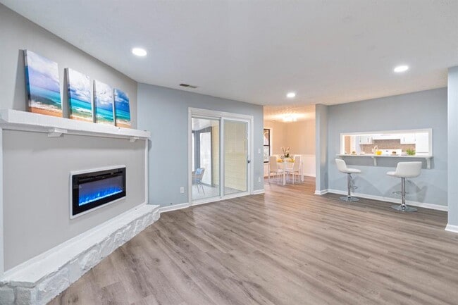 Photo - 1213 Hanover Pl