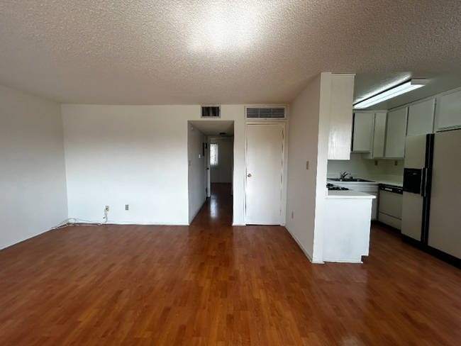 Photo - 712 Porter St Apartment Unit 201