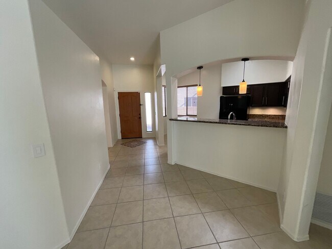 Photo - Gated community near Sabino Canyon/Tangue ...