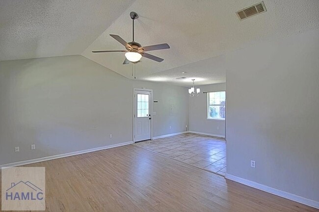 218 Sheila Dr