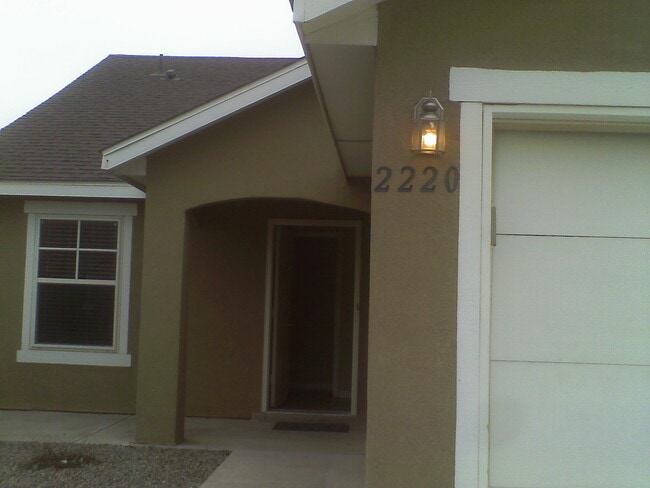 Photo - 3 BR 2 B 2CG 1286SF Artistic home Cabezon Area
