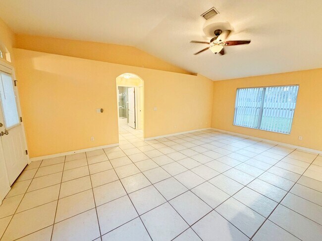 Photo - Immaculate 3-bedroom, 2-bathroom home situated on a spacious lot.