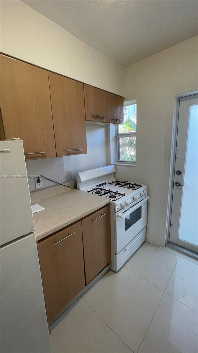 Photo - 320 86th St Unit 3