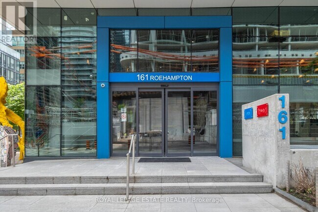 Photo - 161 Roehampton Ave Unit 2607