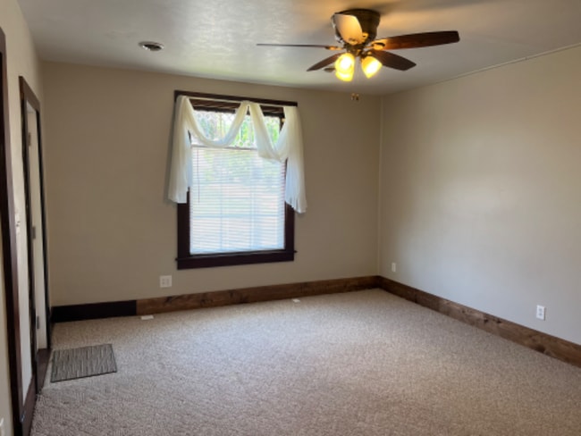 Photo - 208 E Front St Unidad Apt. A