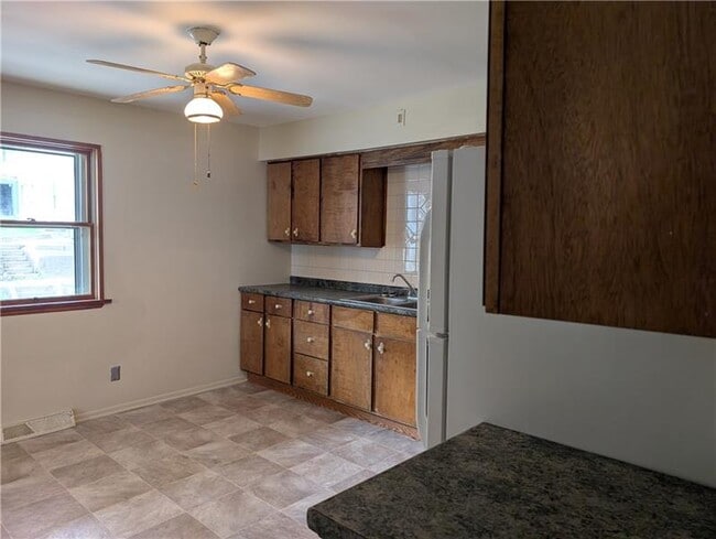 Photo - 623 Conrad Ave