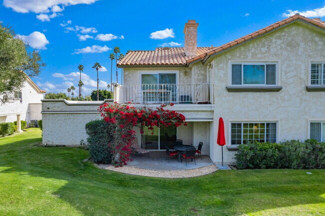 207 Desert Falls Cir