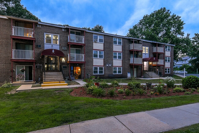 Spruce Knoll - Spruce Knoll