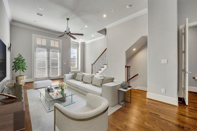 Photo - 2129 Marilla St Townhome