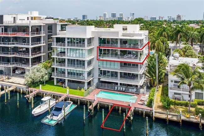 Building Photo - 133 Isle of Venice Dr Unit 4B