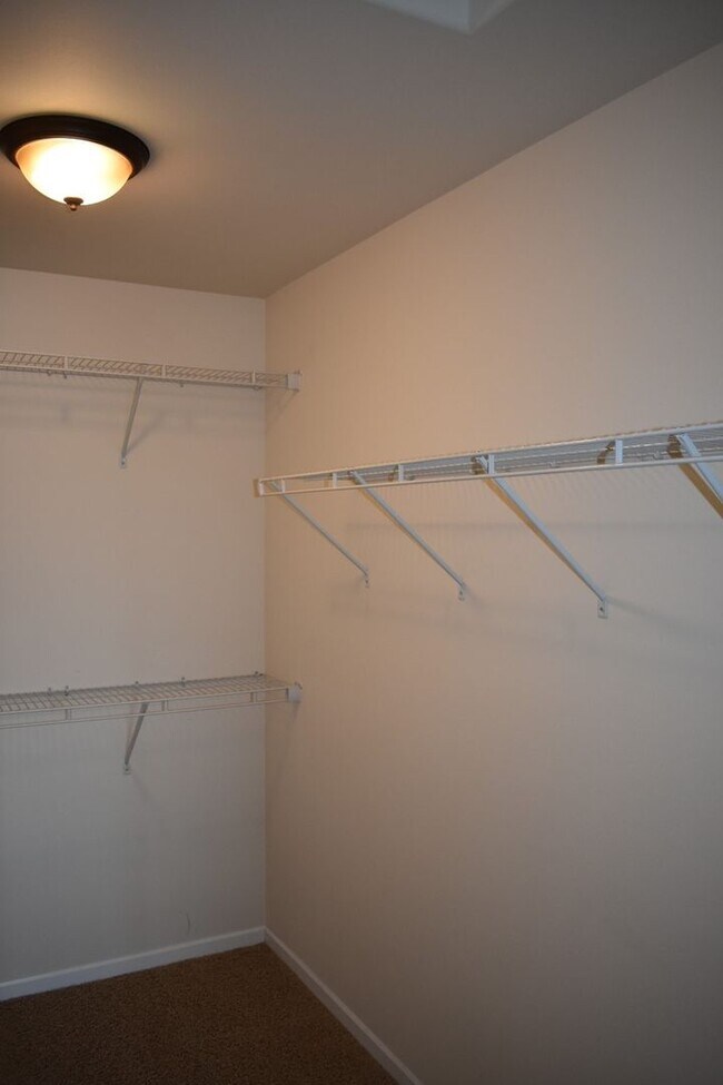 Photo - 907 30th Ave W