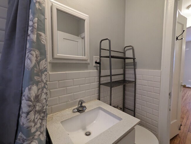Photo - 546 W Surf St Unit 542-3N