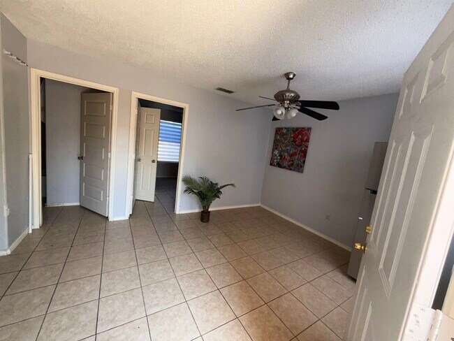 Photo - 311 Soria Dr Unidad 1