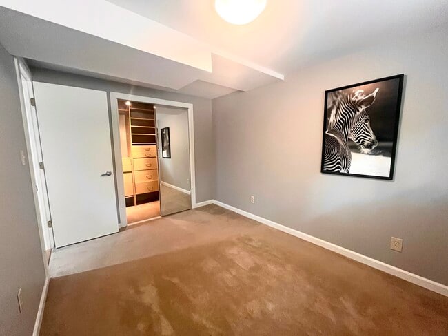 Photo - 5003 240th Pl SW